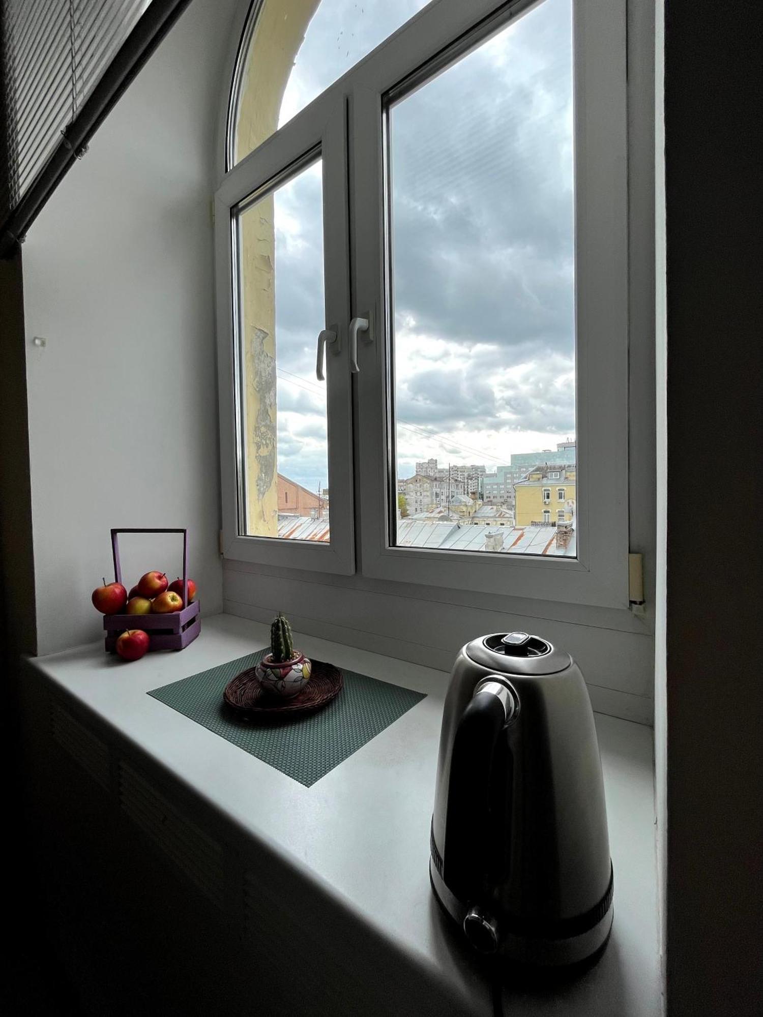 Appartement Світло Є! Історичний Центр! à Kiev Extérieur photo
