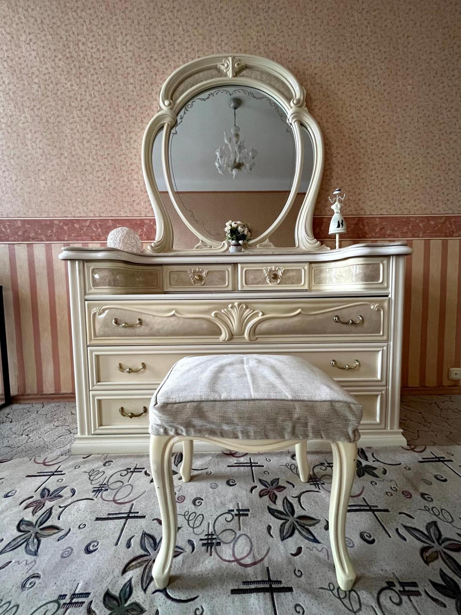 Appartement Світло Є! Історичний Центр! à Kiev Extérieur photo