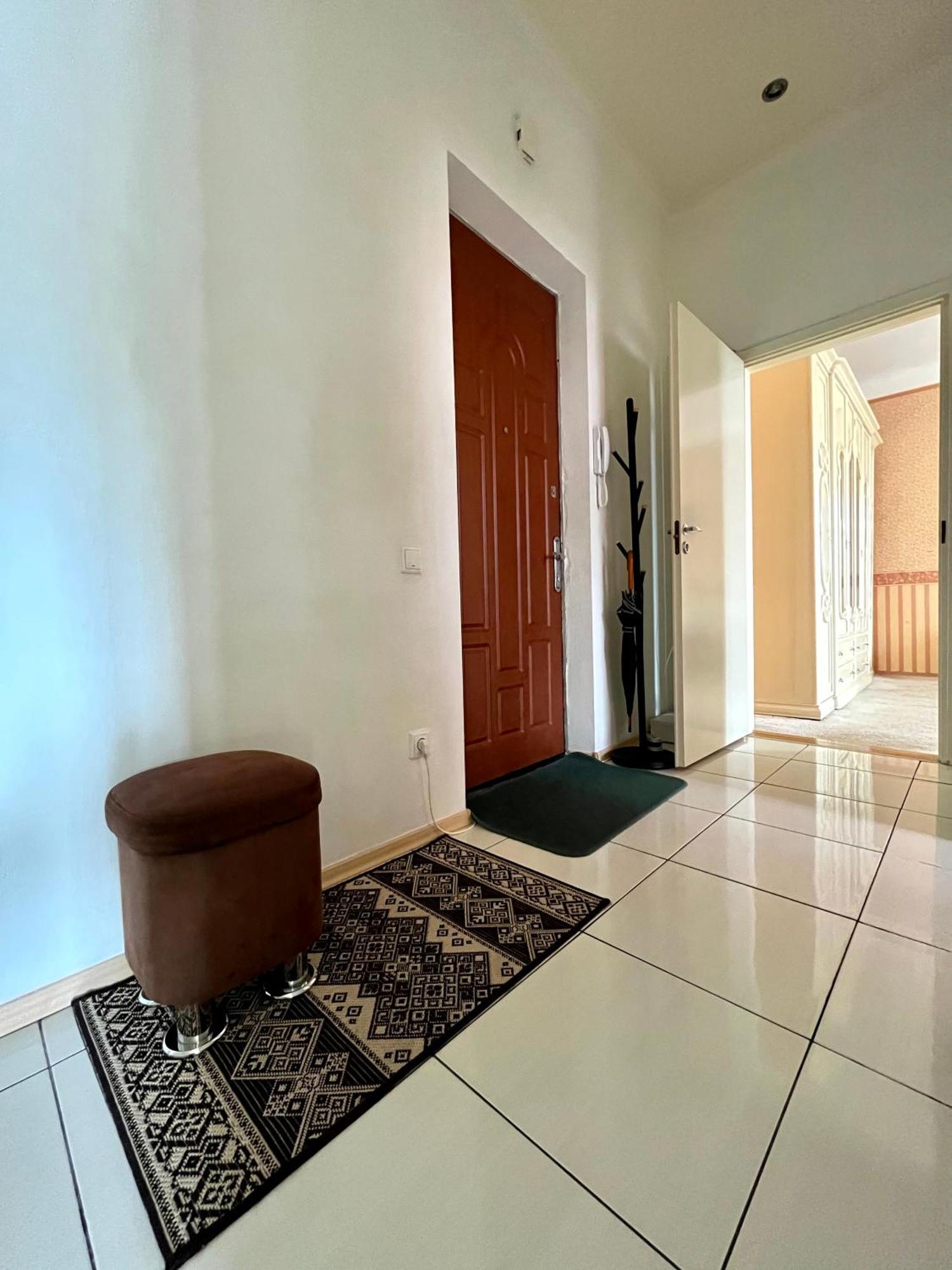 Appartement Світло Є! Історичний Центр! à Kiev Extérieur photo